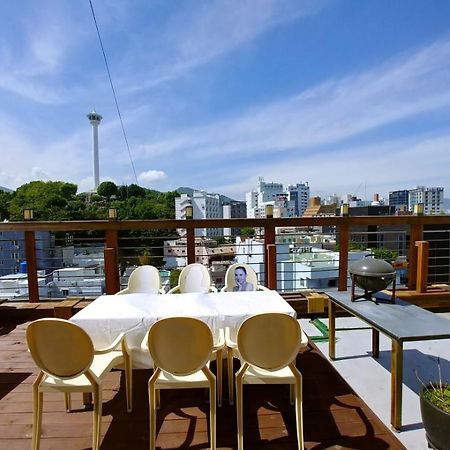 Four Season Guest House Ciudad Metropolitana de Ciudad Metropolitana de Busan Exterior foto